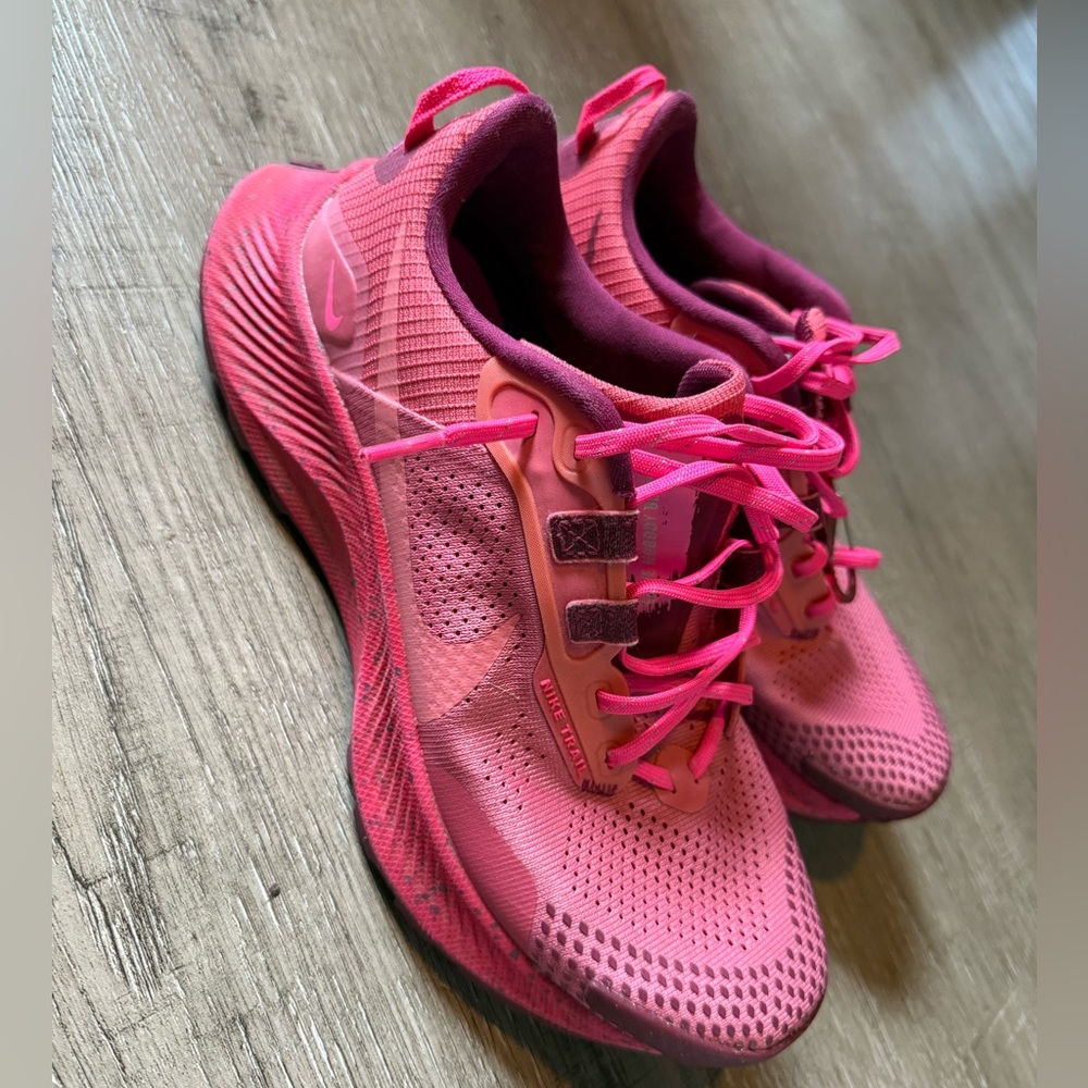 Nike Pink Athletic Shoes
